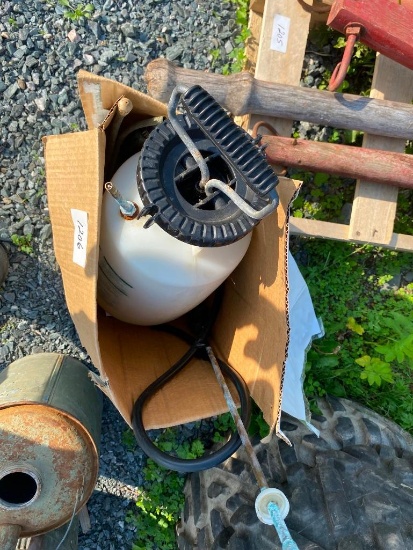 PUMP SPRAYER