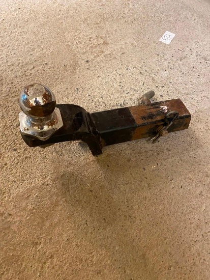 TRUCK HITCH