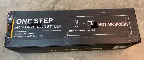 ONE-STEP HAIR DRYER AND STYLER