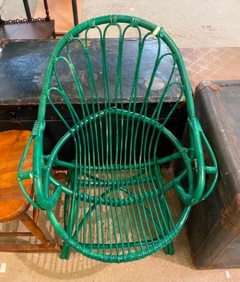 WICKER CHAIR