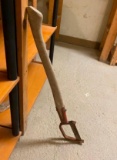 ANTIQUE DEBRANCHER