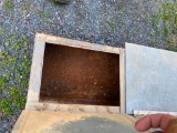 VERY GOOD DOUBLE-SIDED 16 BIN FEEDER --- 10 FT LONG
