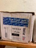 25 PCS OF 1/2- 13 x 8 HEX BOLT GRADE BOLTS
