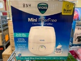 VICKS MINI HUMIDIFIER