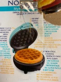 NOSTALGIA COMPACT WAFFLE MAKER