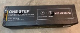 ONE-STEP HAIR DRYER AND STYLER