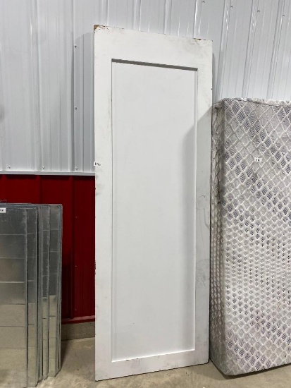 96 x 34 x 1.5 INCH WOODEN PANEL DAMAGED ON ONE CORNER Industrial