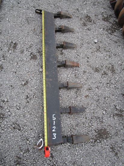 BOLT ON 58" TOOTH BAR