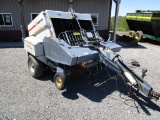 NEW IDEA 484 BALER