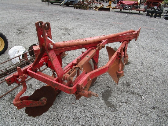 massey ferguson 82 plow