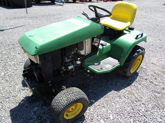 JOHN DEERE 425 LAWN MOWER AS-IS