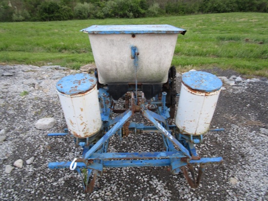 Ford 2-row Planter