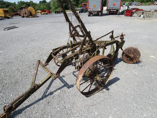 Pull Type 2x Plow