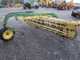 John Deere 660 Dolly rake