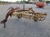 New Holland 256 Rake