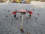 New Idea 4210 Tedder