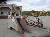 New Idea 323 Picker
