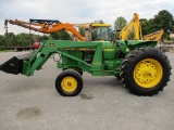John Deere 2440 W/JD 146 Loader