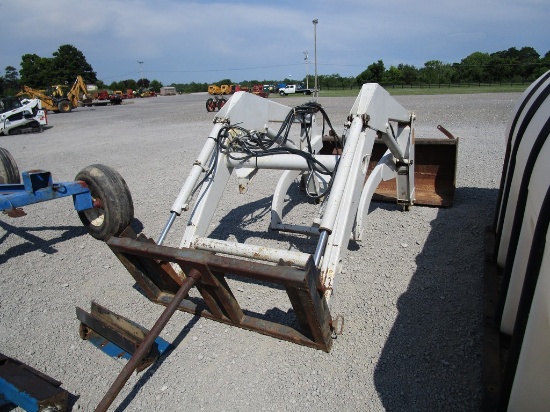 Great Bend 660 Loader