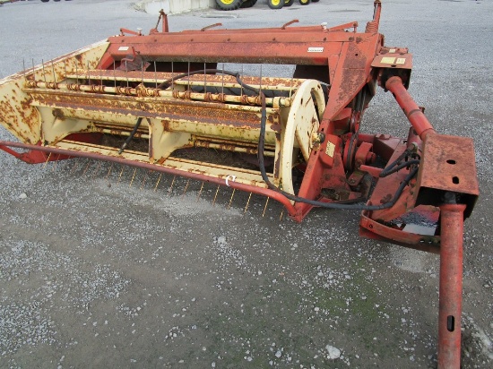 New Holland 477 Haybine