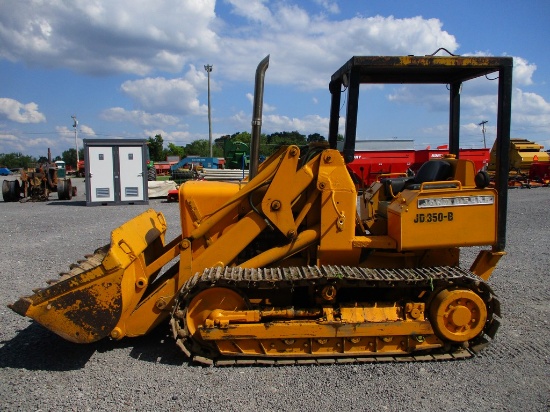 John Deere 350 B Highlift