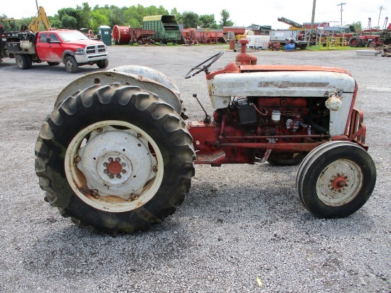 Ford 801 Workmaster Tractor