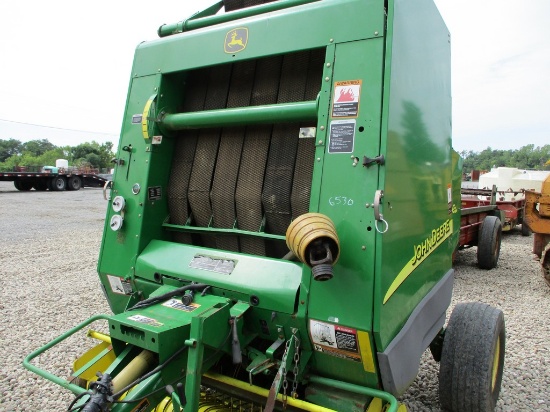 JD 582 Round Baler