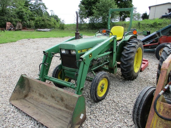 JD 950 with Loader