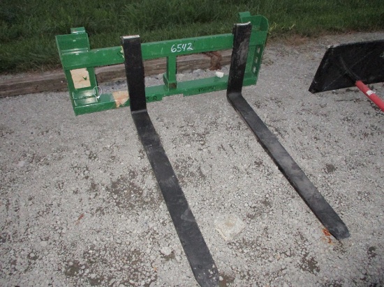 Green Pallet Forks