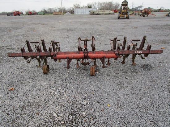 IH 4-Row Cultivater