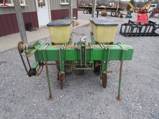 John Deere 2-Row Planter