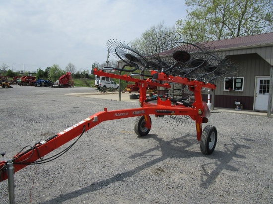 Kubota RA108CR V-Rake
