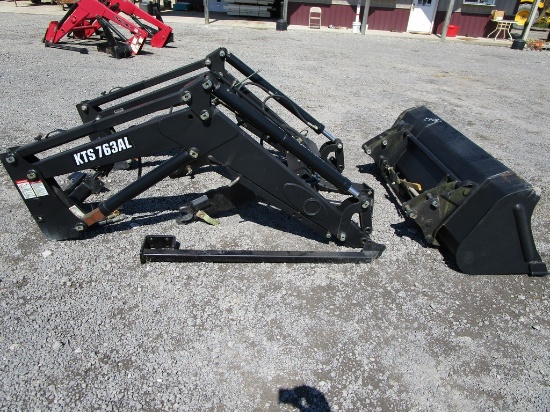 Tacsung KTS 763A2 Loader