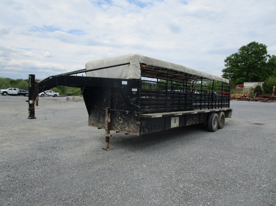 Circle W Gooseneck Stock Trailer