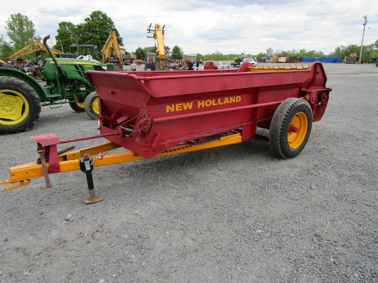 New Holland 331 Spreader