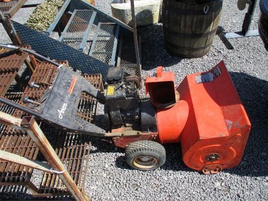 Ariens ST724 Snowblower
