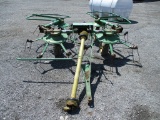 John Deere 752 Hay Tedder