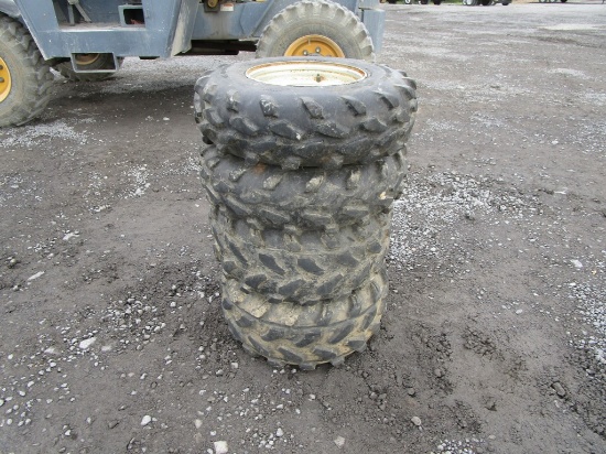 Set 4-Wheel Tires