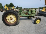 John Deere 2510 Tractor