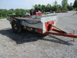 New Idea 3718 Spreader