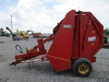 MF 560 Rd Baler