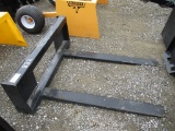 IA 2000# Skidsteer Pallet Fork