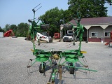 John Deere 756 Tedder