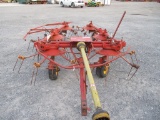 New Holland 169 Tedder