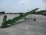 John Deere 350 Elevator
