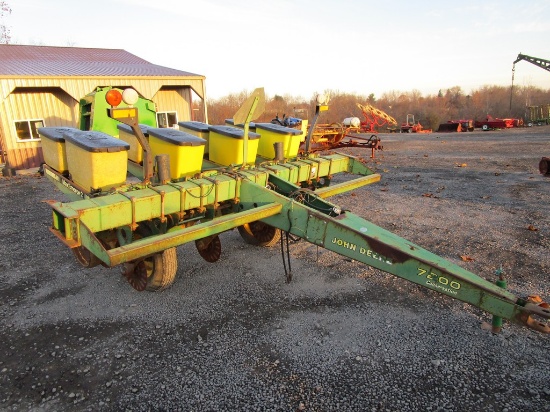 John Deere 7200 Conservation Planter