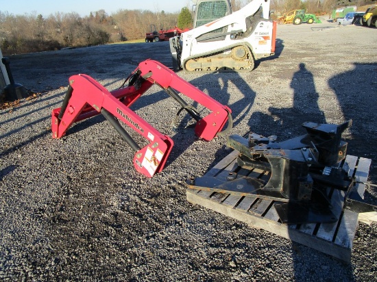 Mahindra 245 Loader w/ Mounts