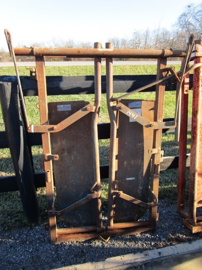 Blue Mule Head Gate