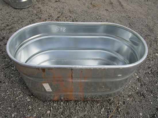 Tarter Oval 100 Gal Water Tub
