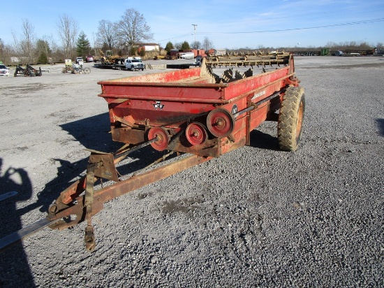 Massey Ferguson 110 Manure Spreader